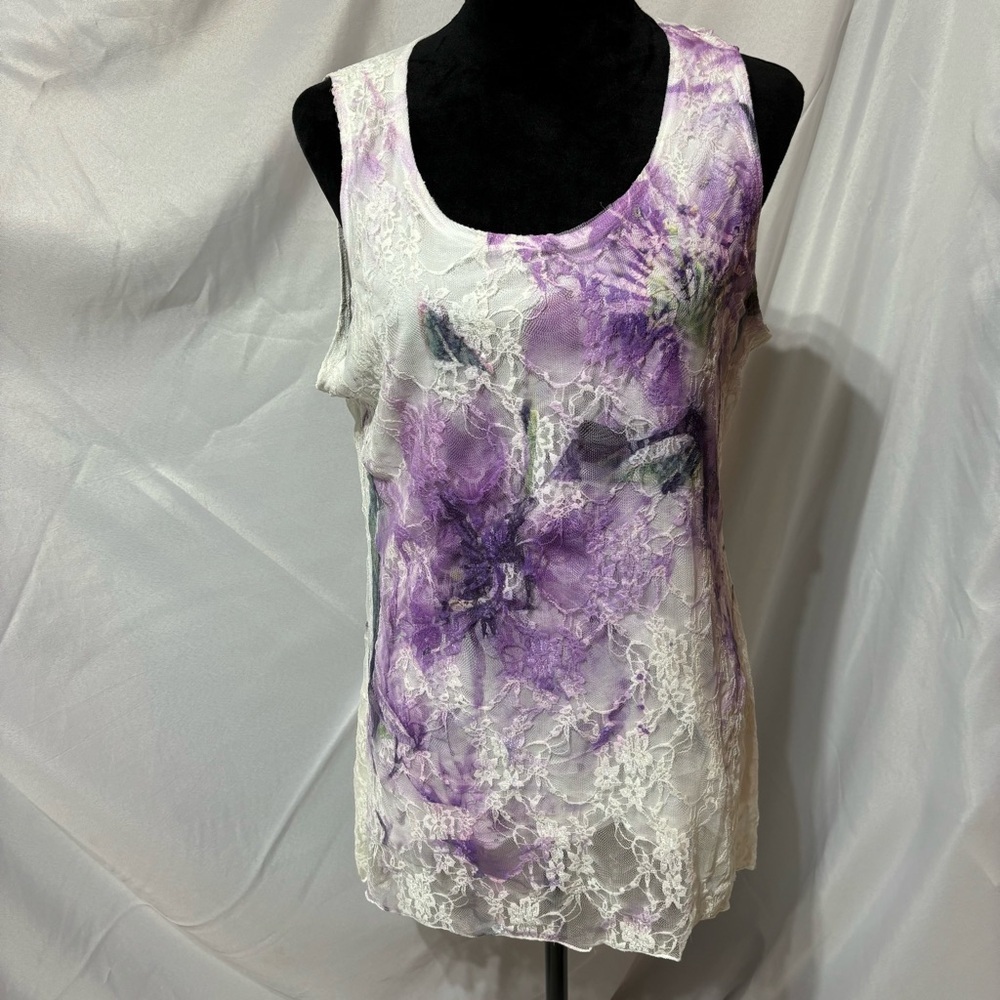 Brittany Black White with Floral Lace Overlay Sleeveless Top Size XL